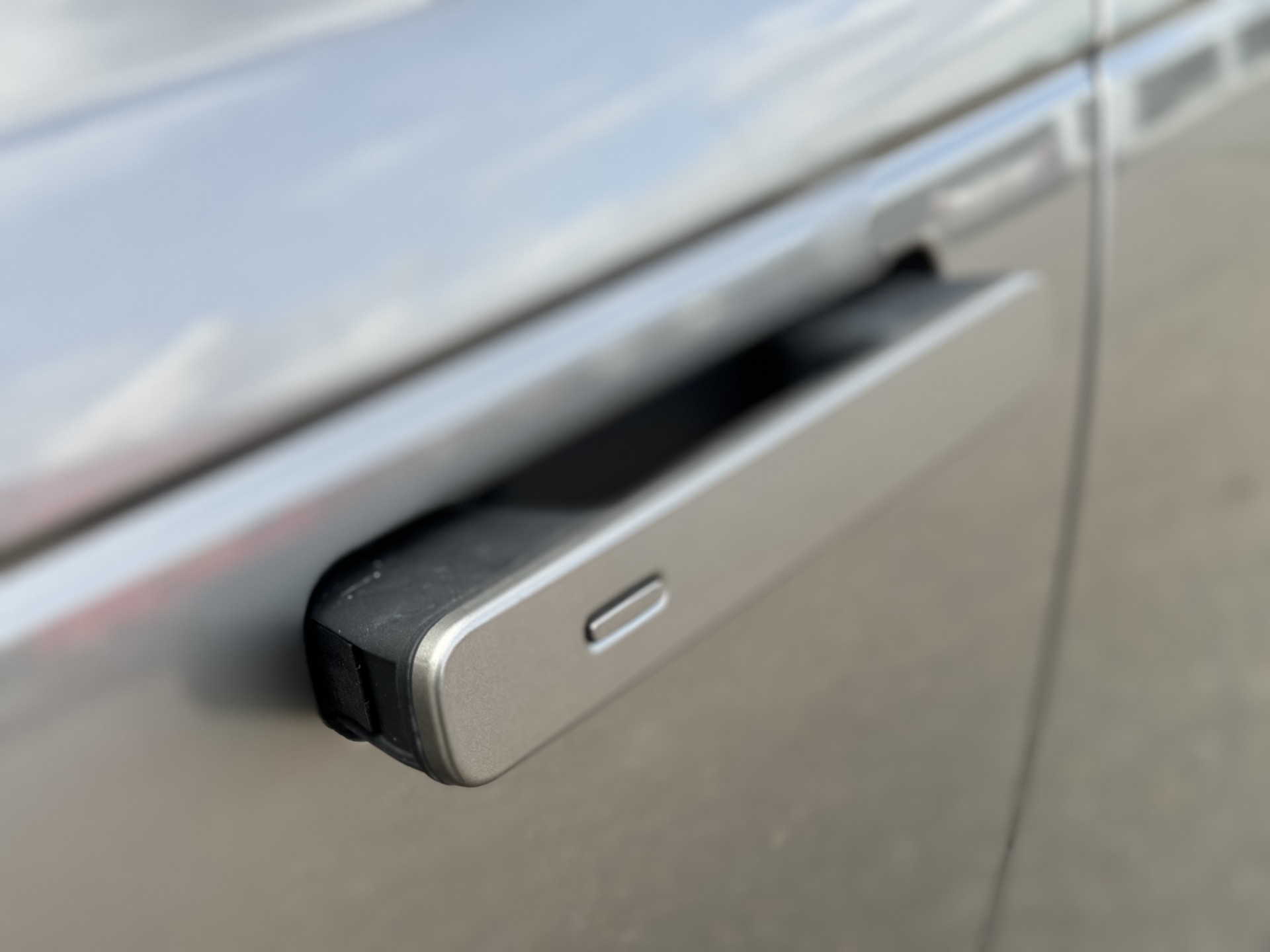 LAND ROVER Range Rover Velar R-Dynamic D 300 Automatic-image-19