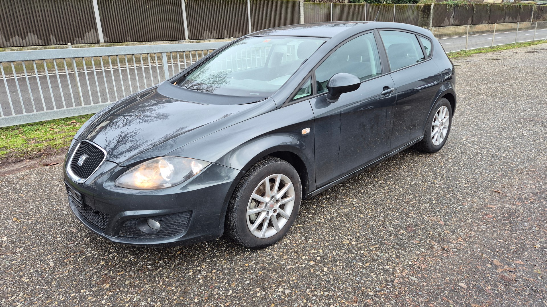 SEAT Leon 1.8 TSI Style-image-2