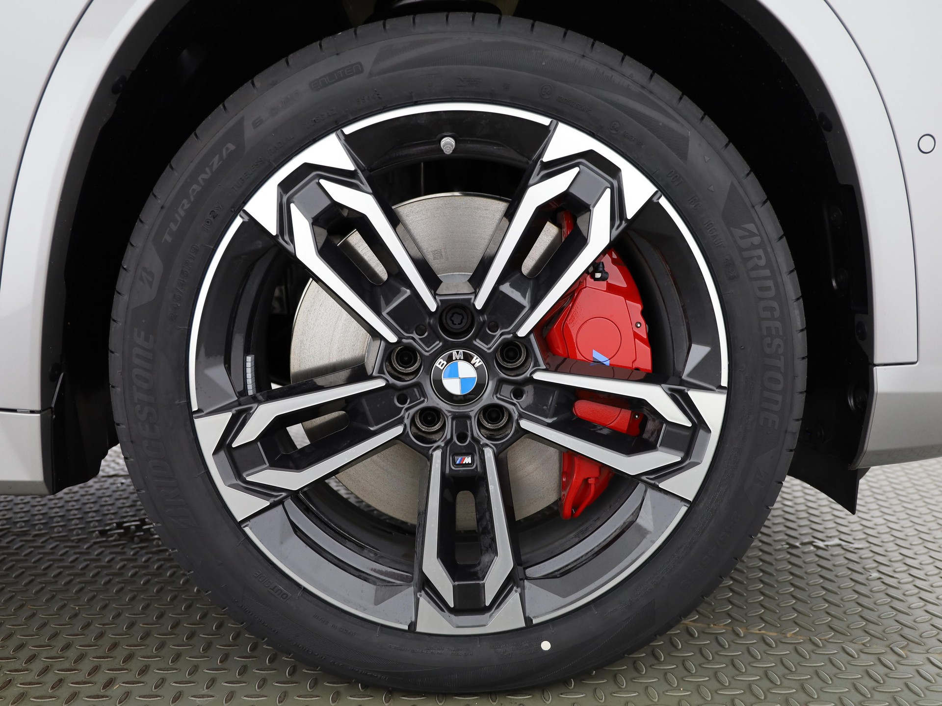 BMW X1 23d xDrive-image-6