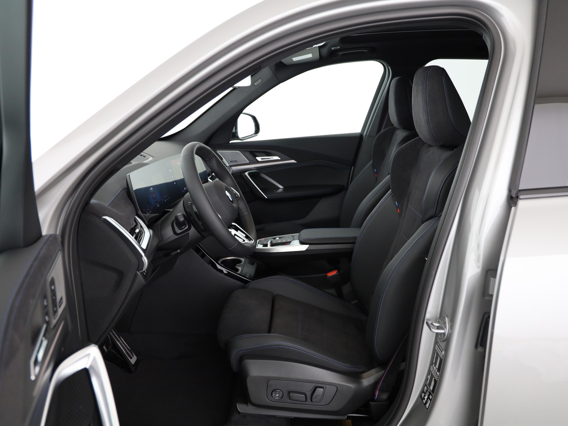 BMW X1 23d xDrive-image-3