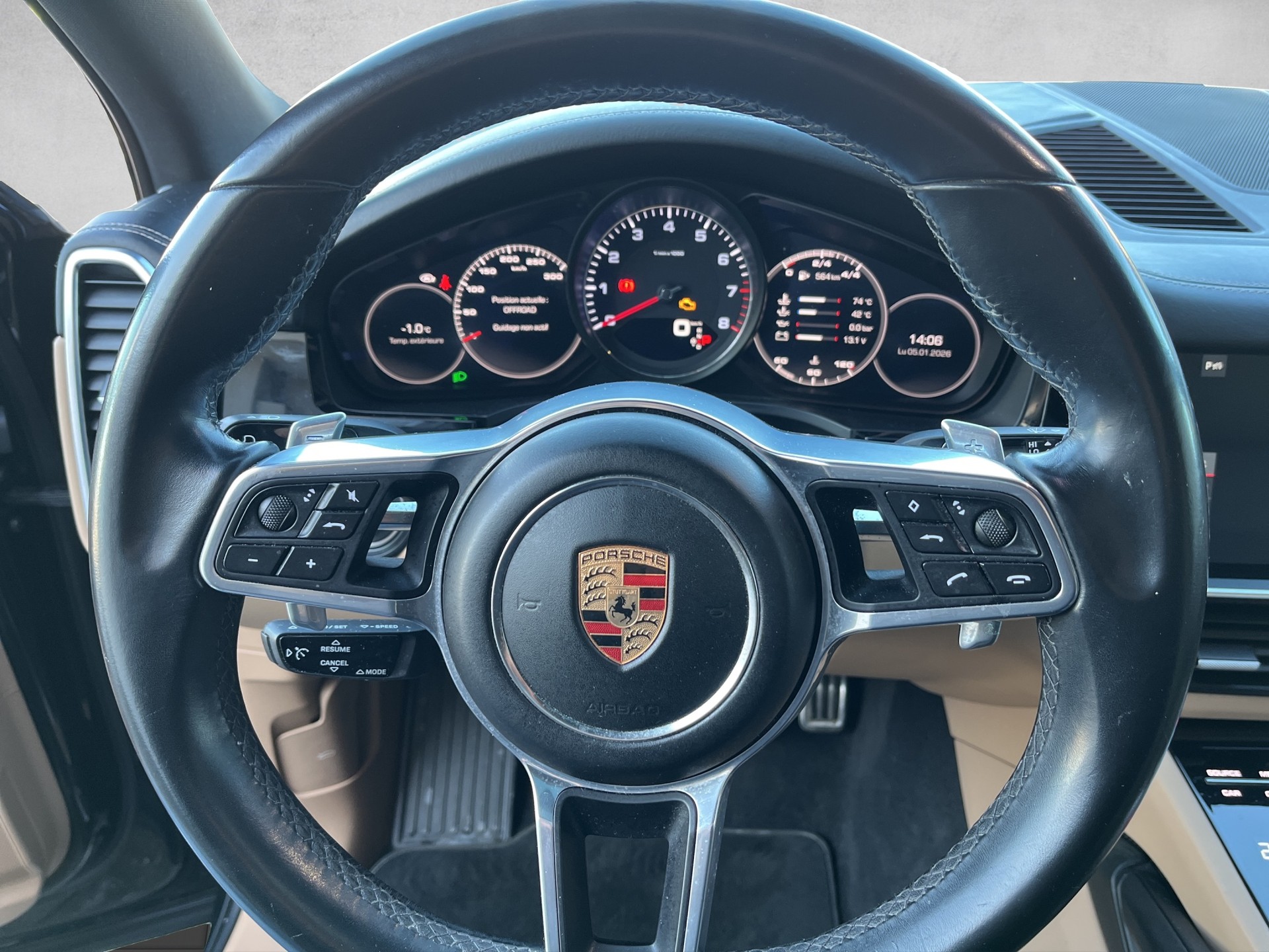 PORSCHE Cayenne S-image-6