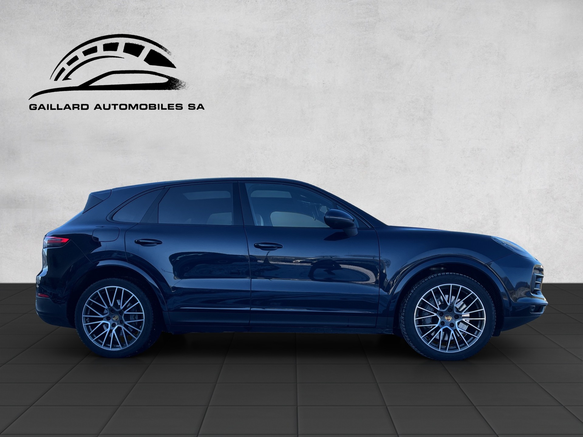 PORSCHE Cayenne S-image-4