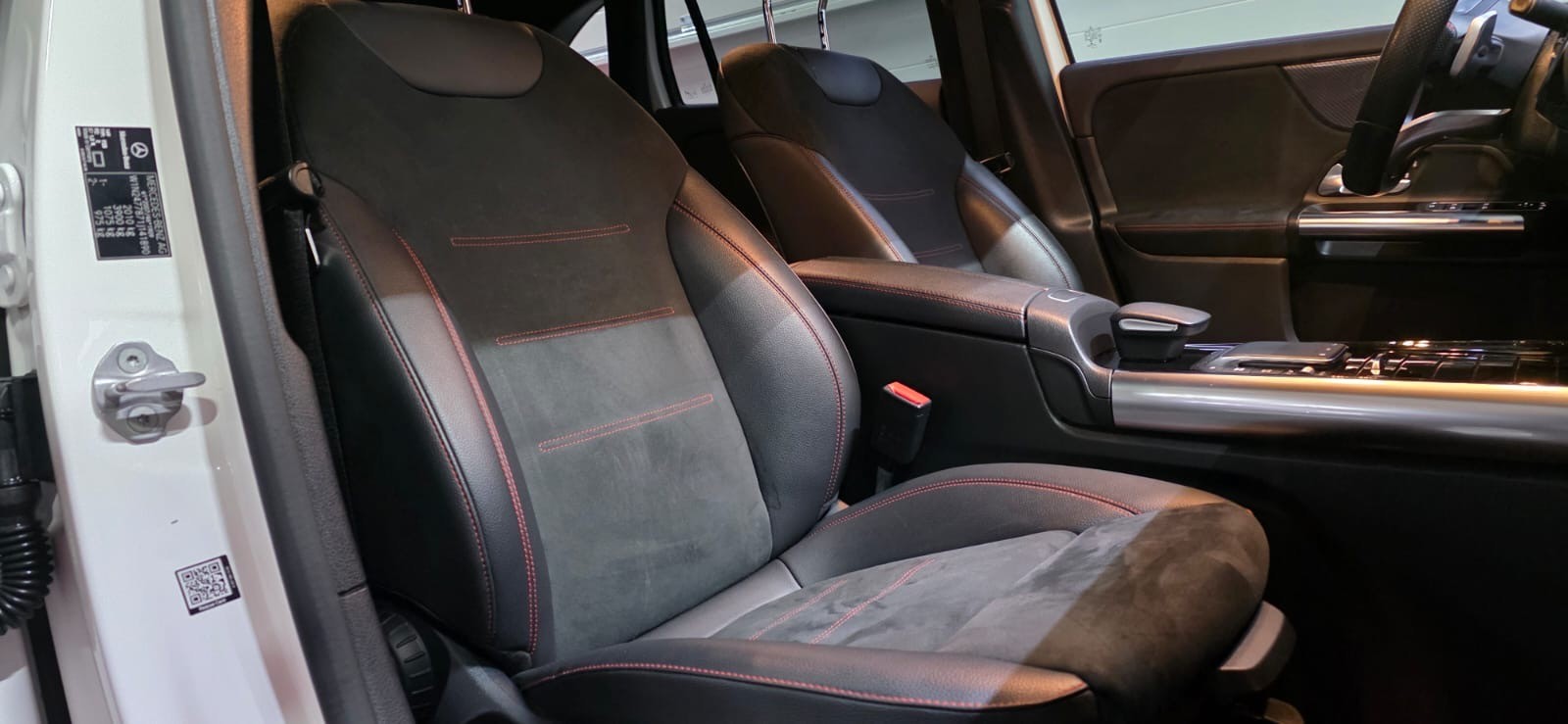 MERCEDES-BENZ GLA 200 AMG Line 7G-DCT *CH-Fahrzeug*-image-9