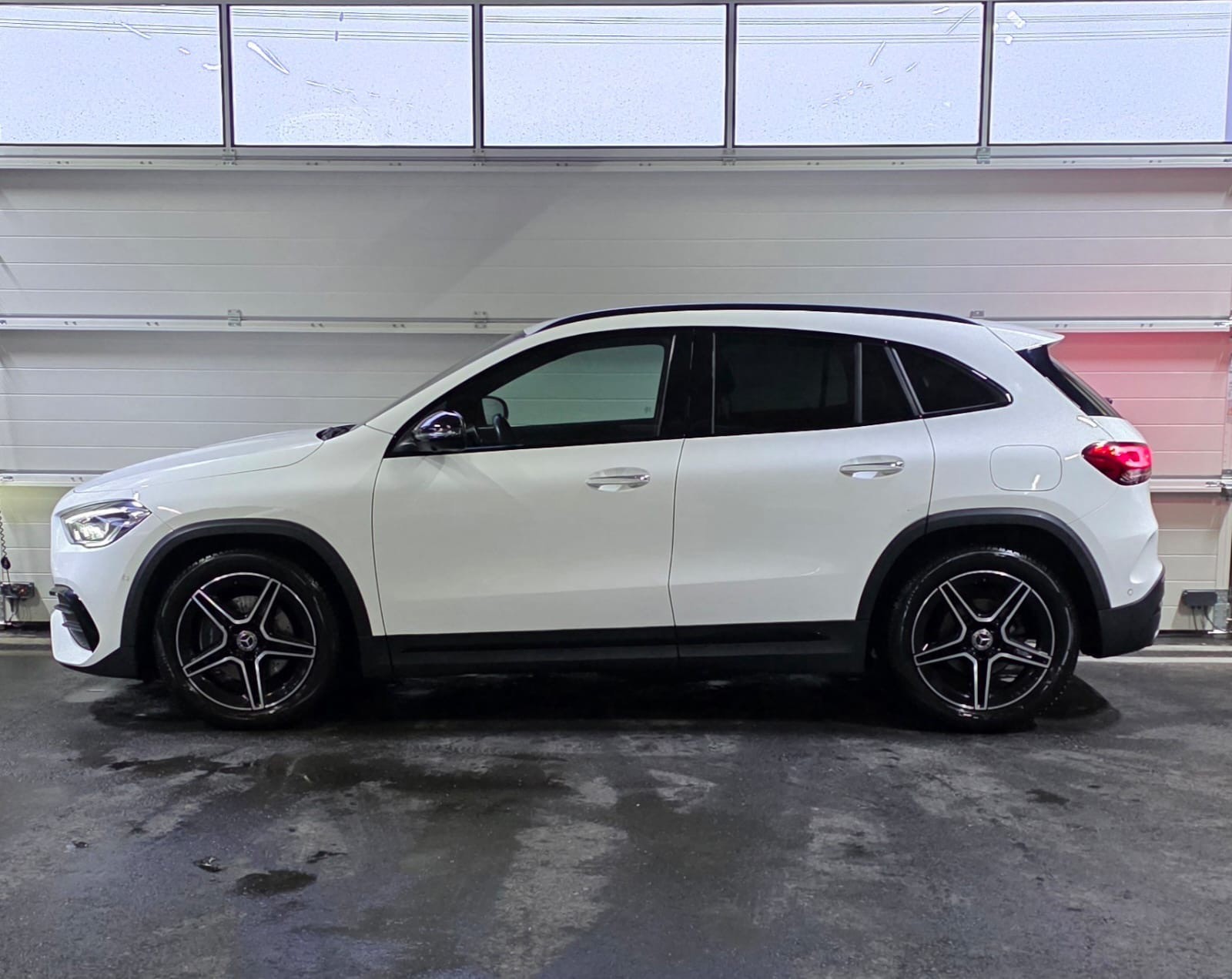 MERCEDES-BENZ GLA 200 AMG Line 7G-DCT *CH-Fahrzeug*-image-1