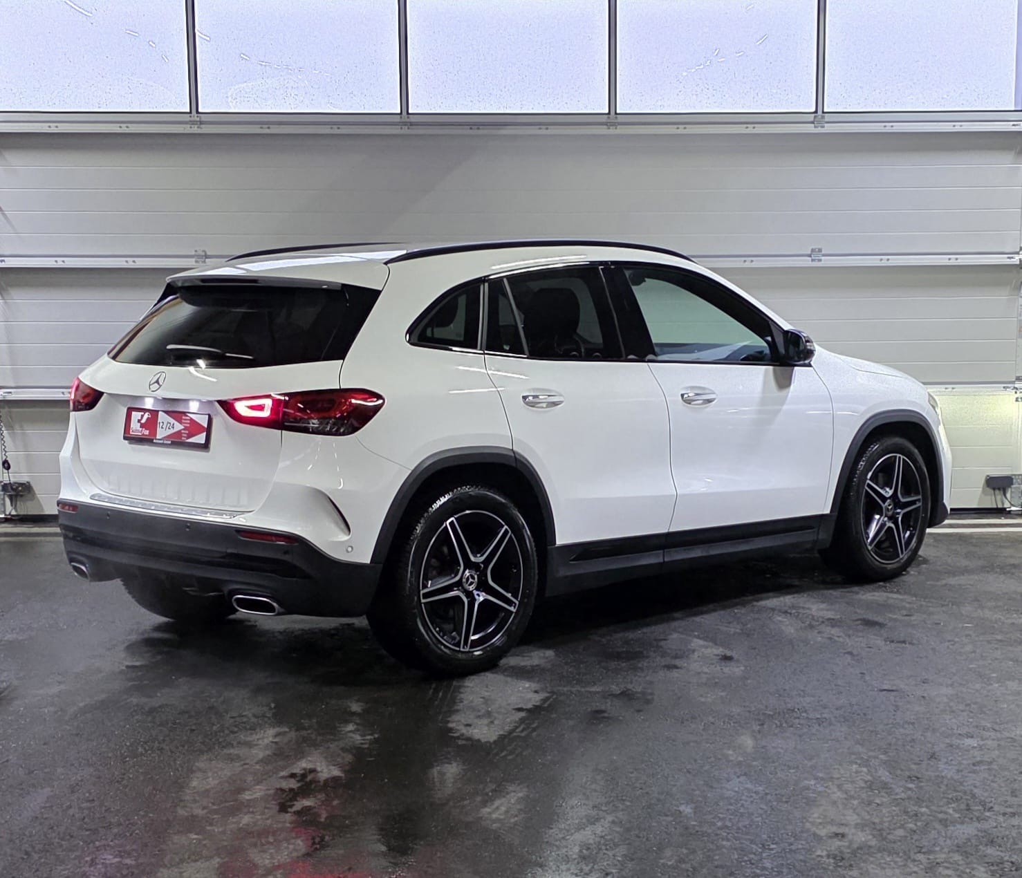 MERCEDES-BENZ GLA 200 AMG Line 7G-DCT *CH-Fahrzeug*-image-4