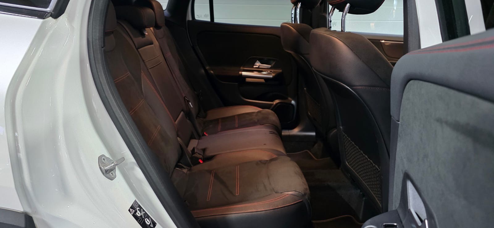 MERCEDES-BENZ GLA 200 AMG Line 7G-DCT *CH-Fahrzeug*-image-23