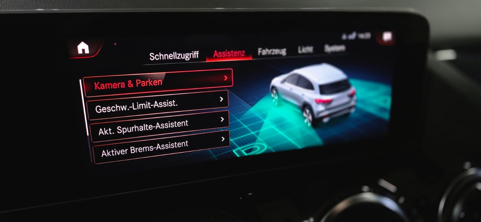 MERCEDES-BENZ GLA 200 AMG Line 7G-DCT *CH-Fahrzeug*-image-17