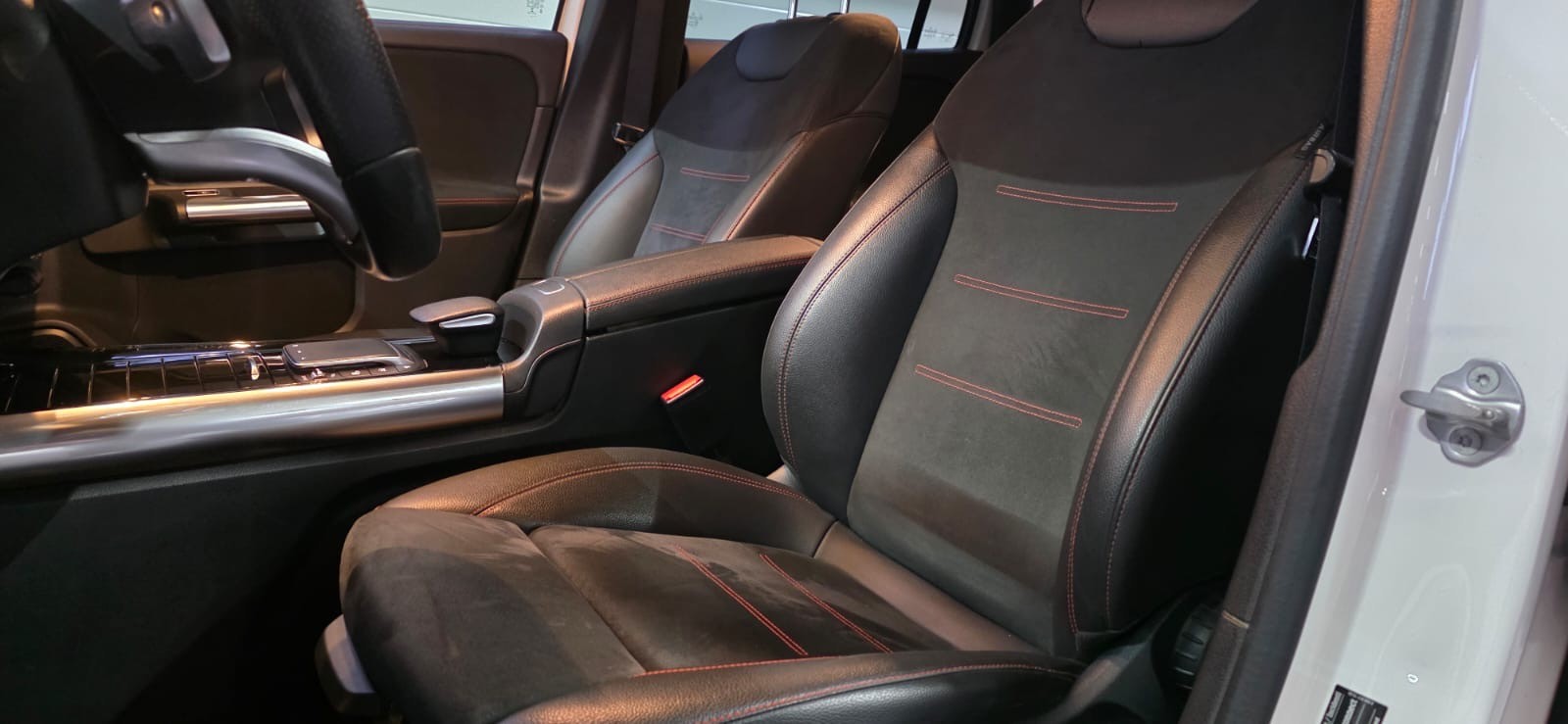 MERCEDES-BENZ GLA 200 AMG Line 7G-DCT *CH-Fahrzeug*-image-8