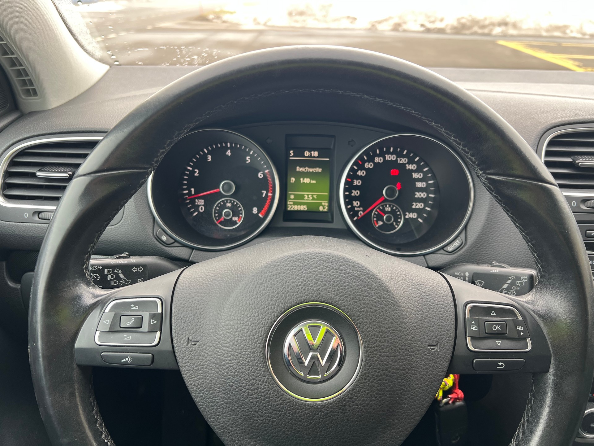 VW Golf 1.4 TSI Comfortline-image-12
