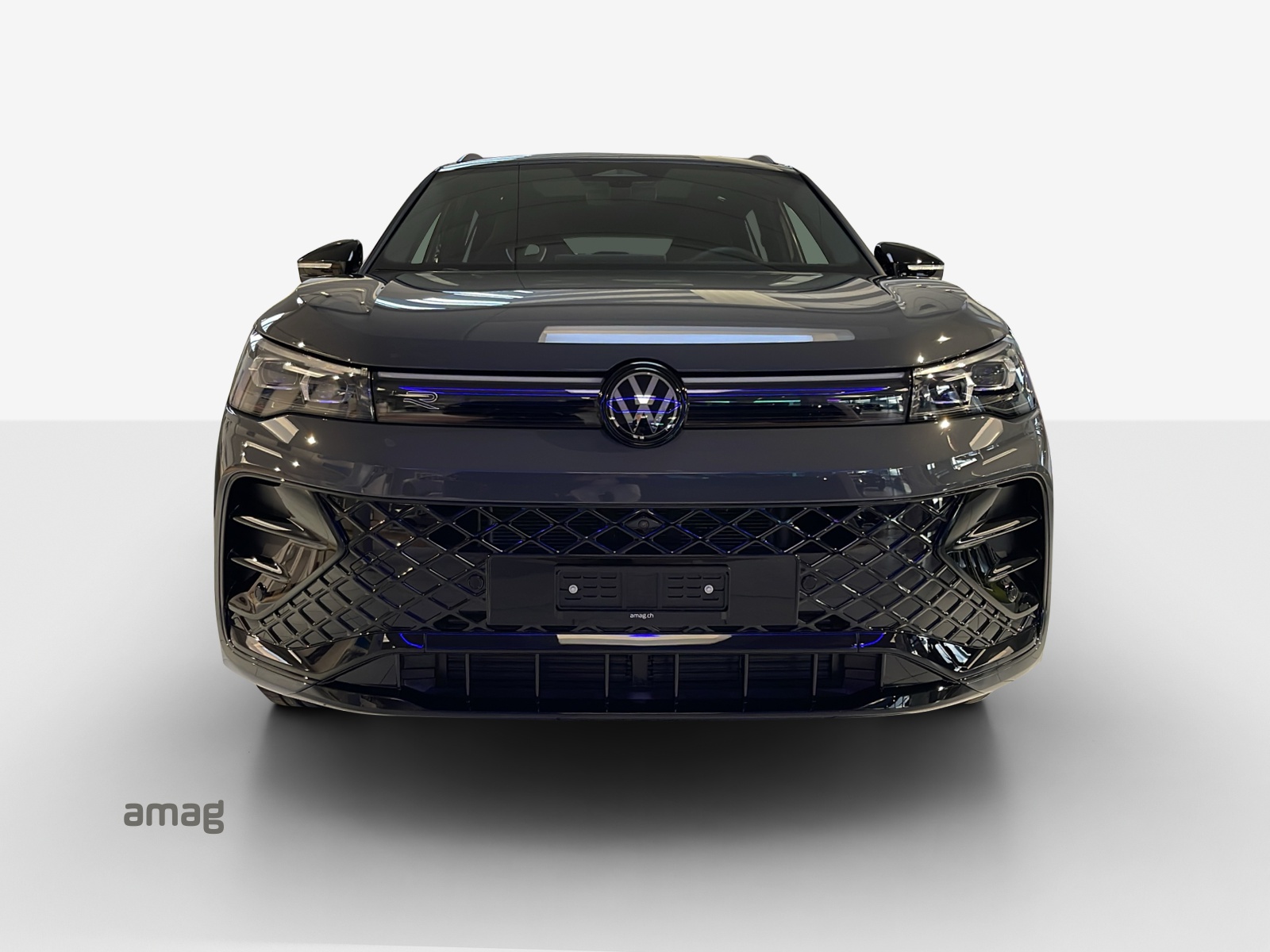 VW Tiguan 2.0 TSI DSG R-Line 4Motion-image-6