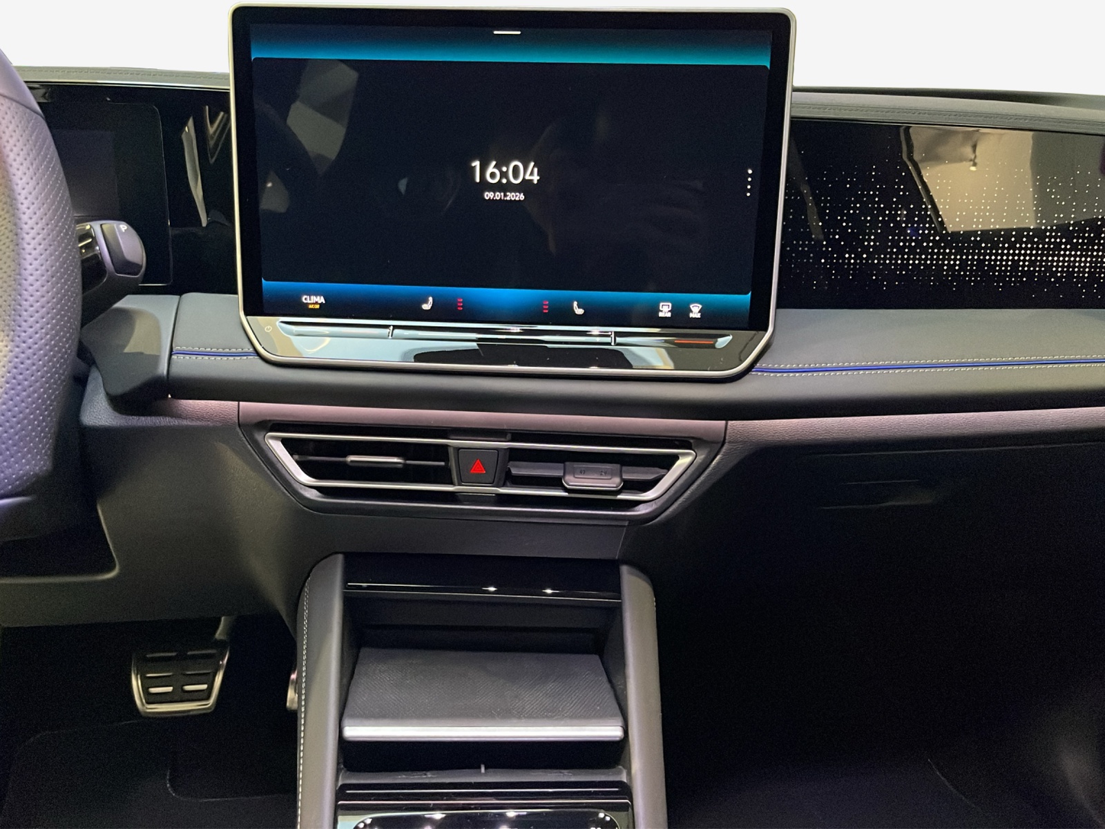 VW Tiguan 2.0 TSI DSG R-Line 4Motion-image-10
