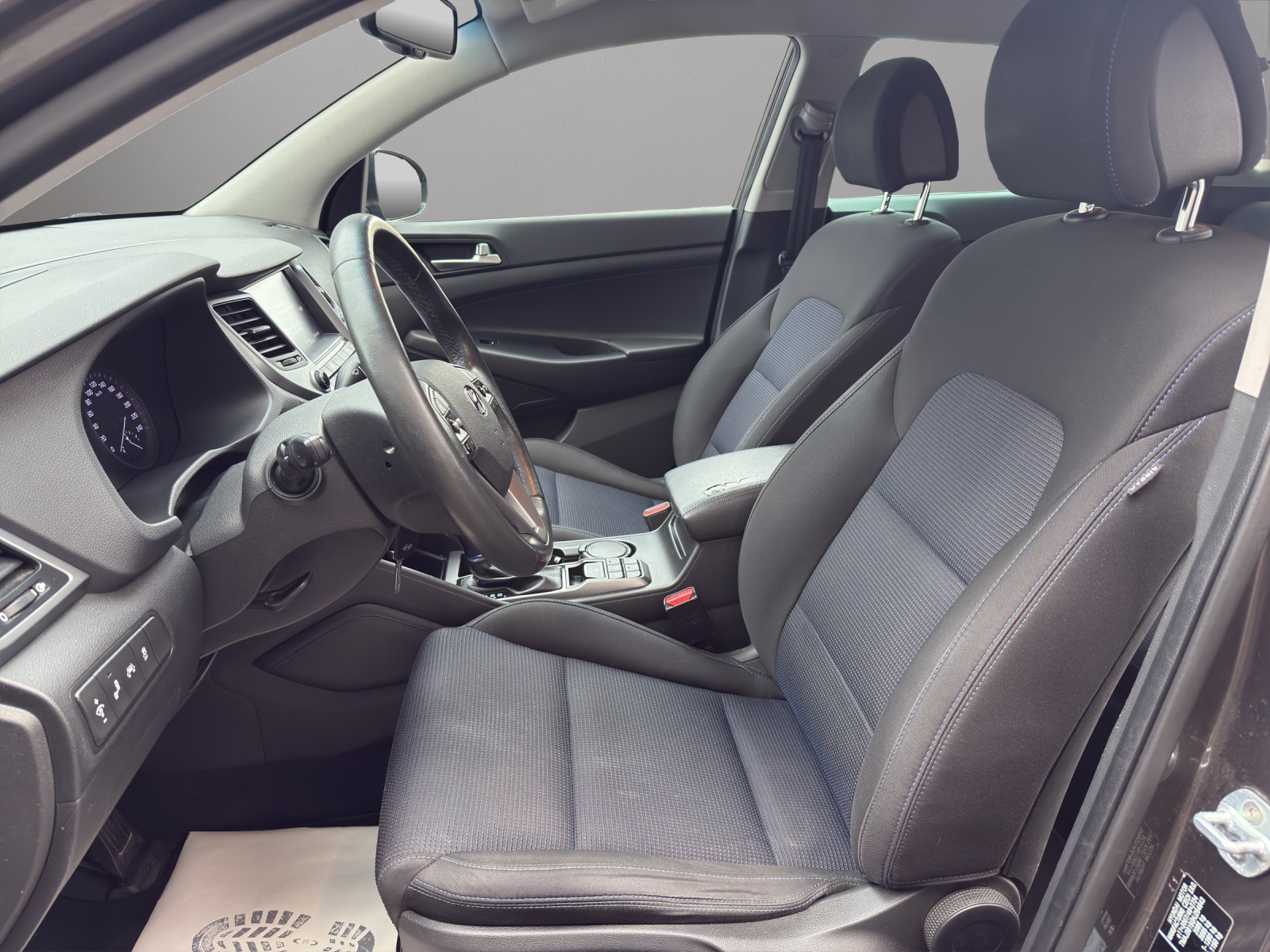 HYUNDAI Tucson 1.7 CRDI Vertex 2WD DTC 7-image-8