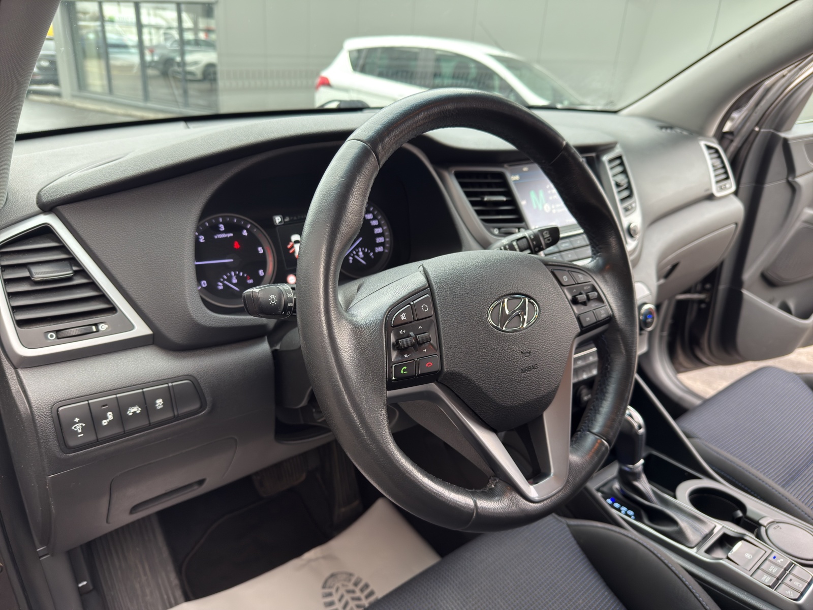 HYUNDAI Tucson 1.7 CRDI Vertex 2WD DTC 7-image-26