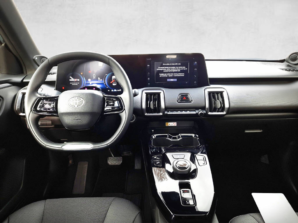 TOYOTA Urban Cruiser Premium AWD-image-5