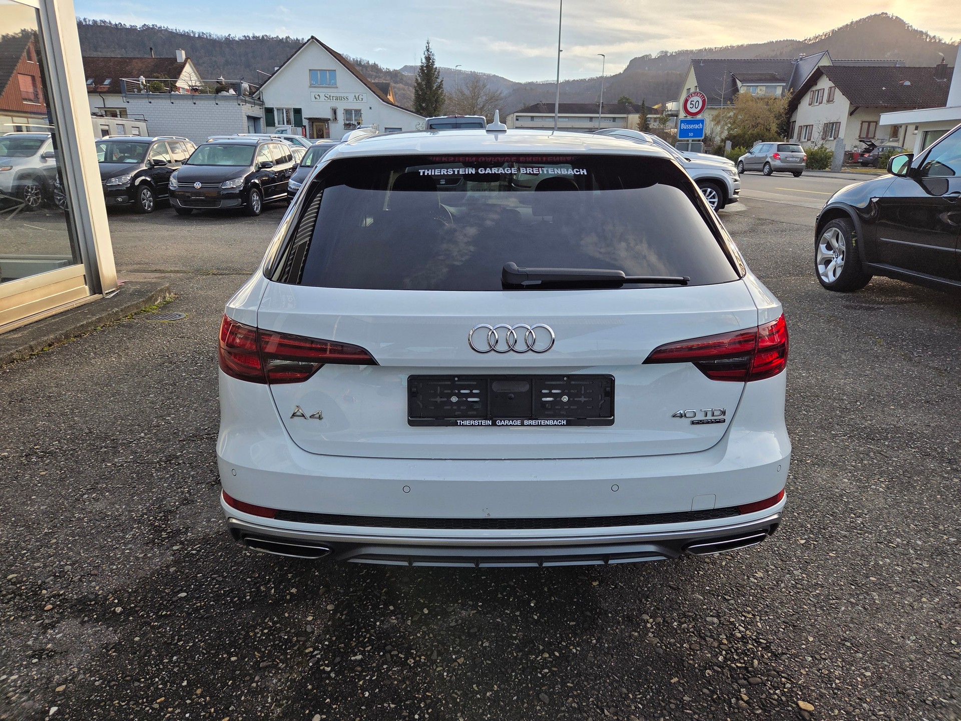 AUDI A4 Avant 40 TDI quattro S-tronic-image-7