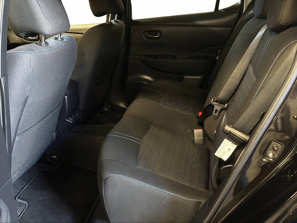 NISSAN Leaf N-Connecta-image-8