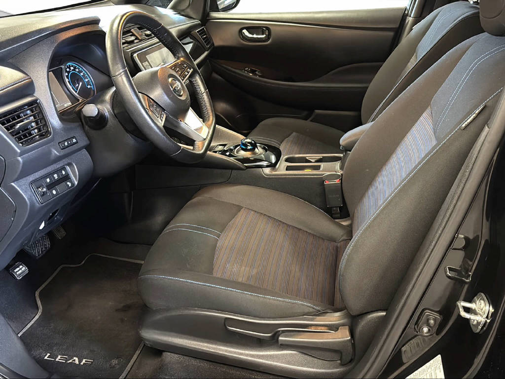 NISSAN Leaf N-Connecta-image-7