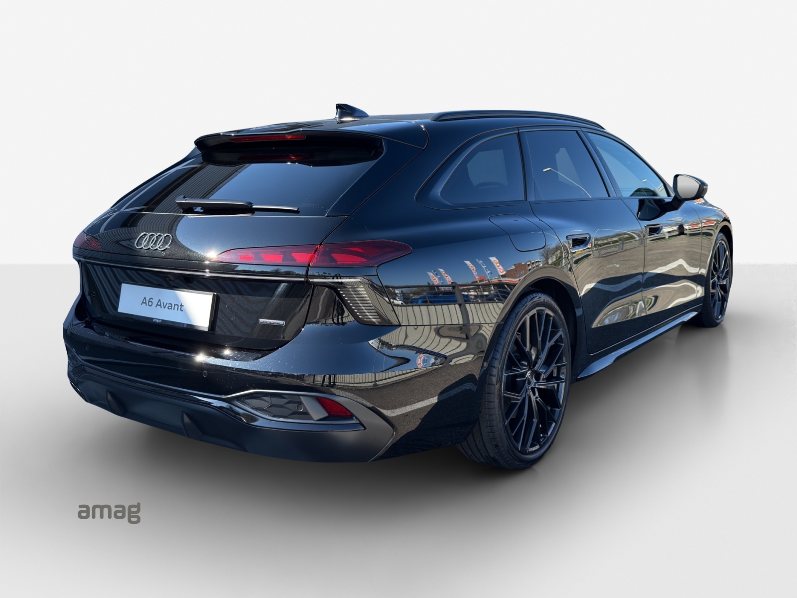 AUDI A6 Avant TDI quattro 150 kW S tronic-image-4