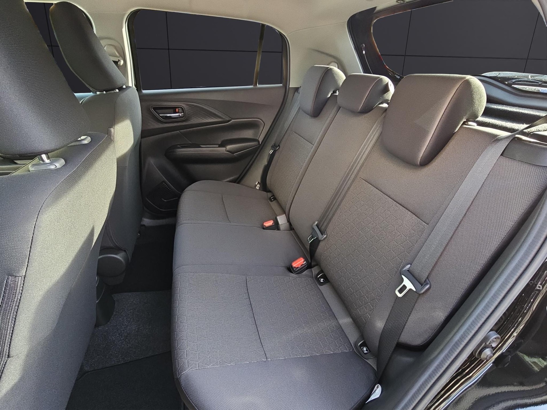 SUZUKI Swift 1.2 Compact+ Hybrid 4x4-image-10