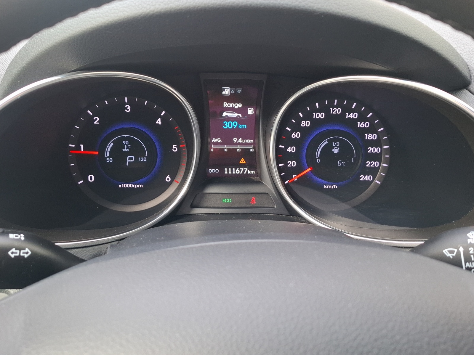 HYUNDAI Grand Santa Fe-image-11
