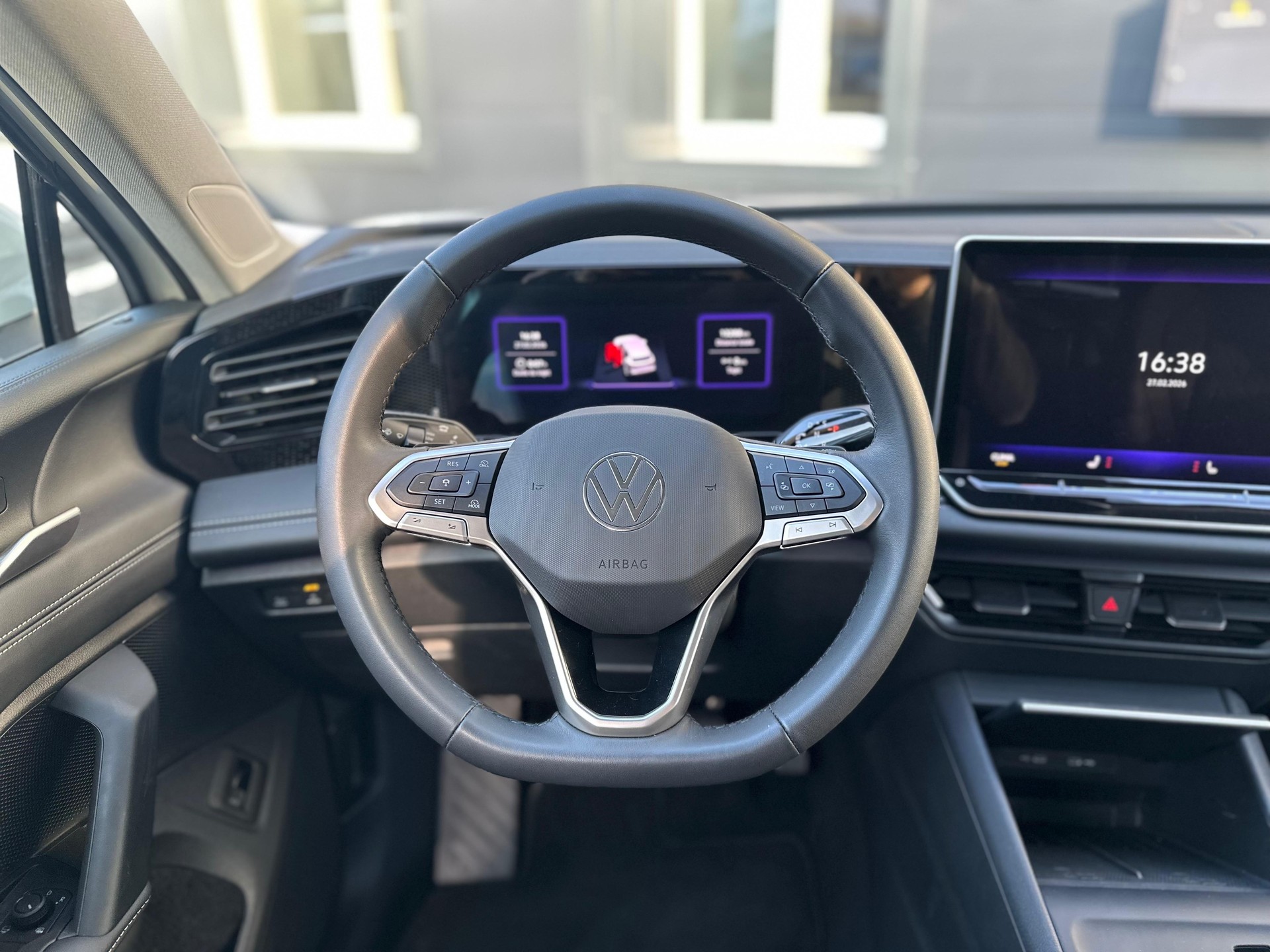 VW Tiguan 1.5 TSI evo2 mHEV Life DSG-image-9