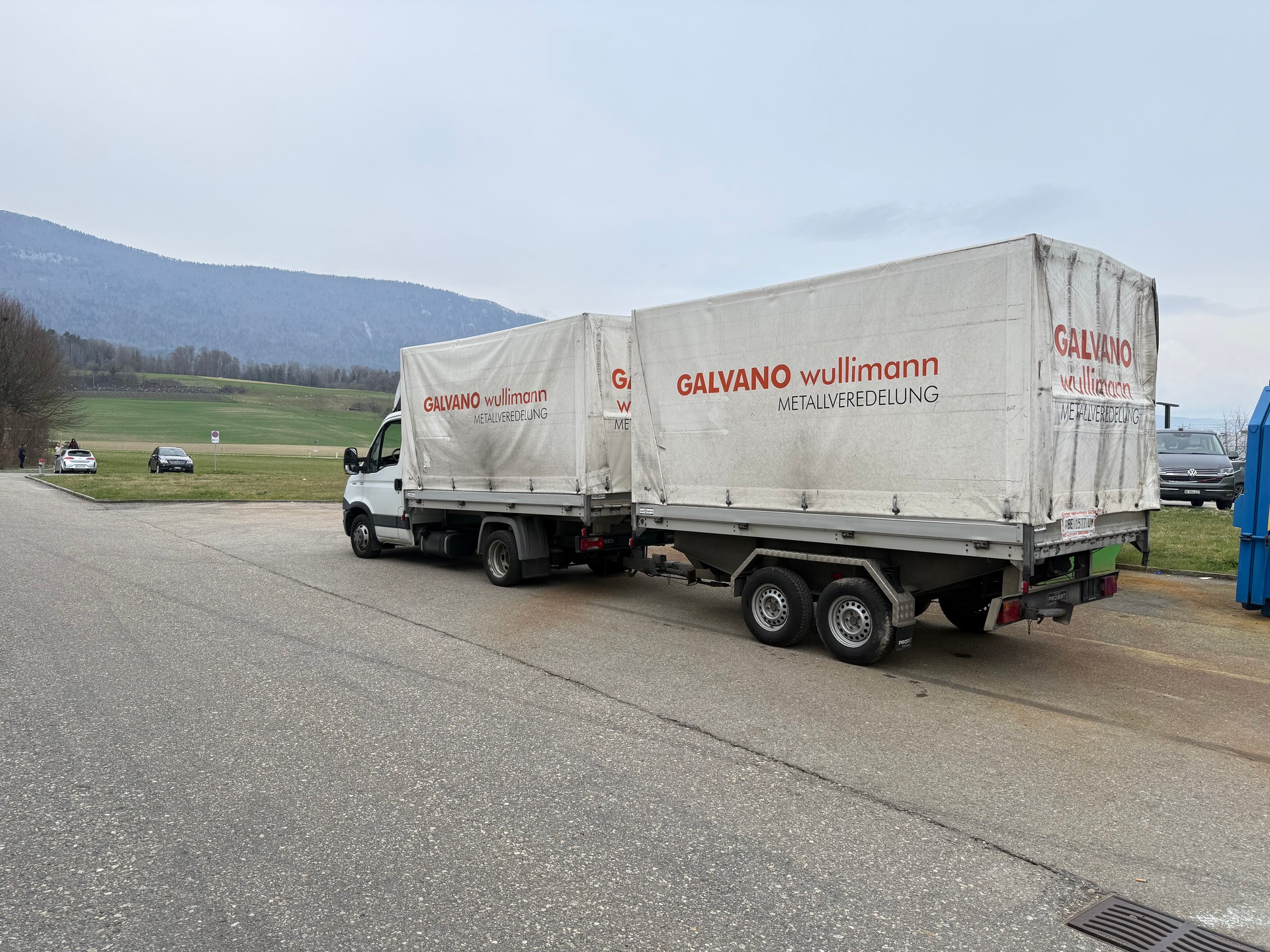 IVECO 35 C 17-image-1