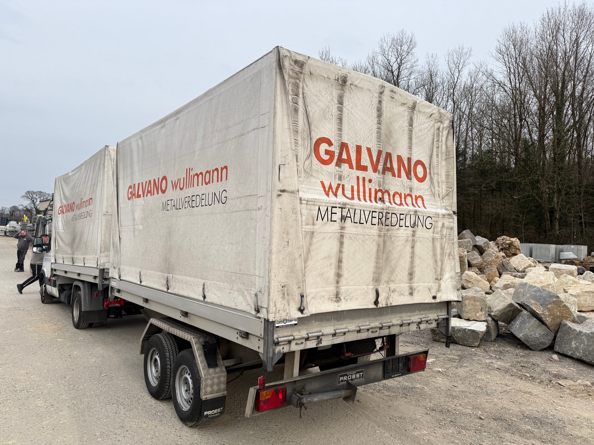 IVECO 35 C 17-image-2
