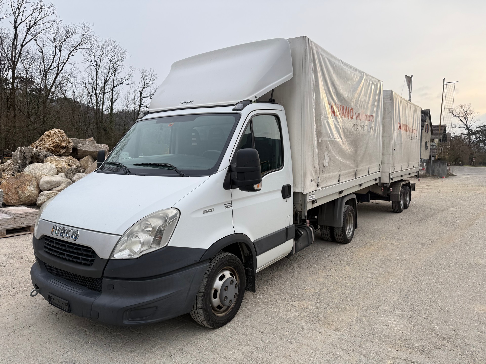 IVECO 35 C 17-image-0