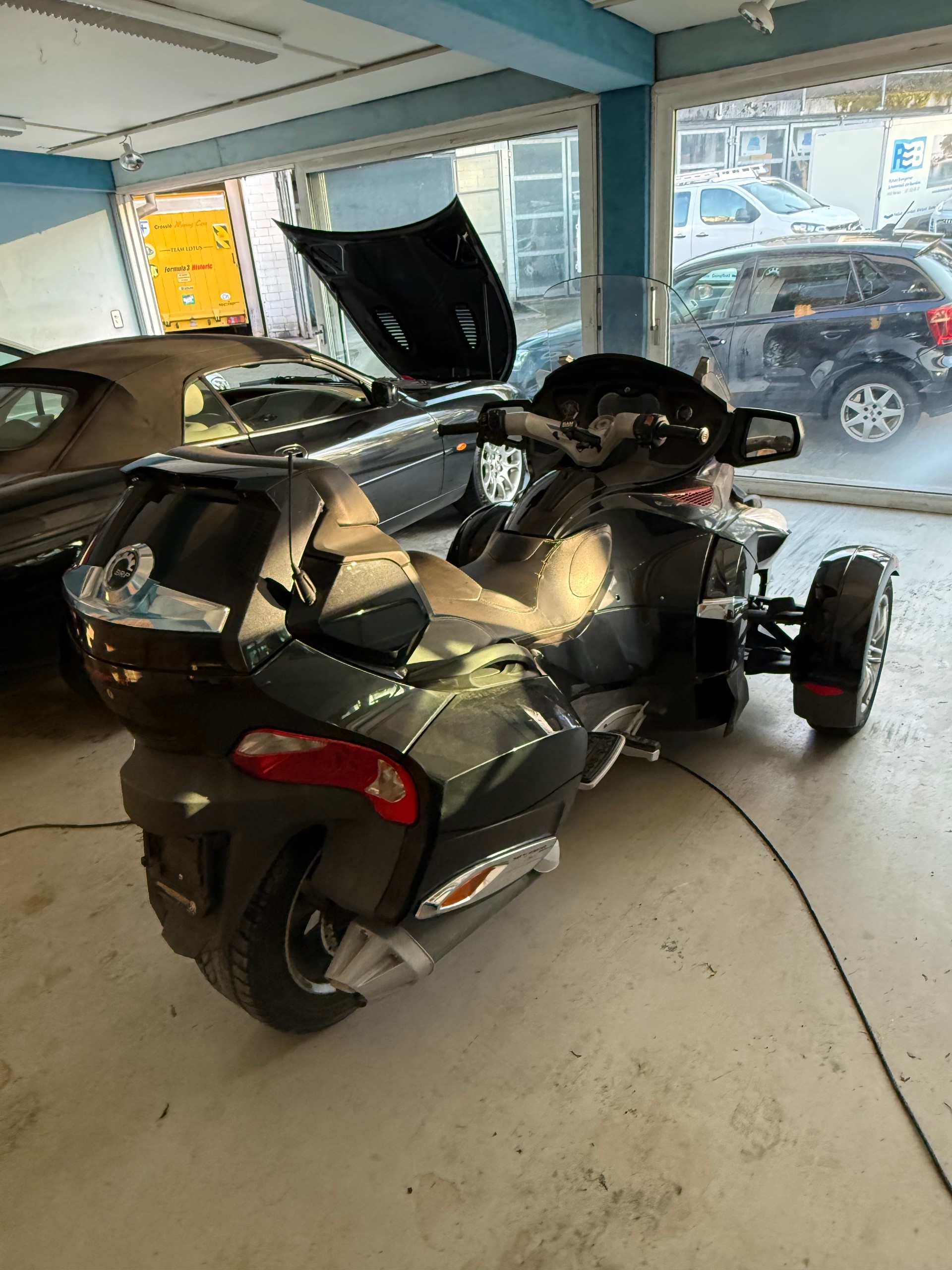 CAN-AM Spyder RT-S SE5-image-2