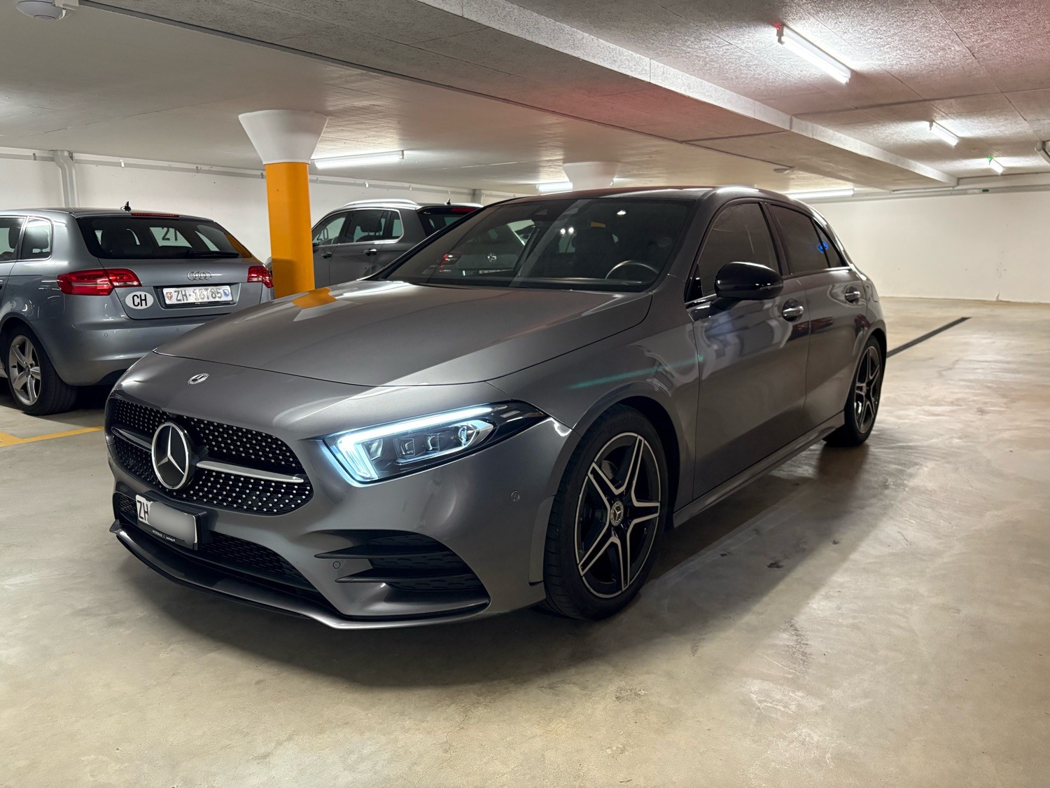 Car photo