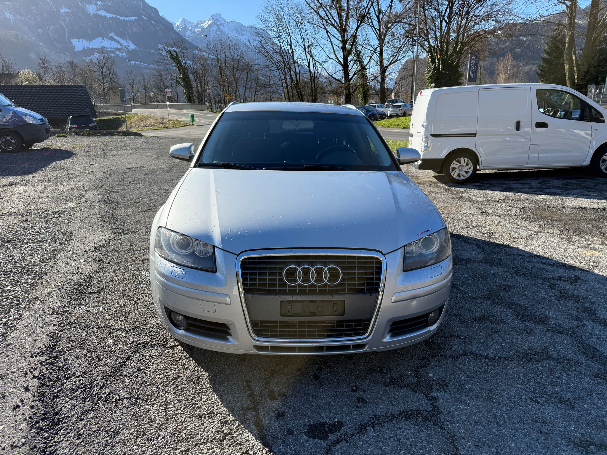 Car photo