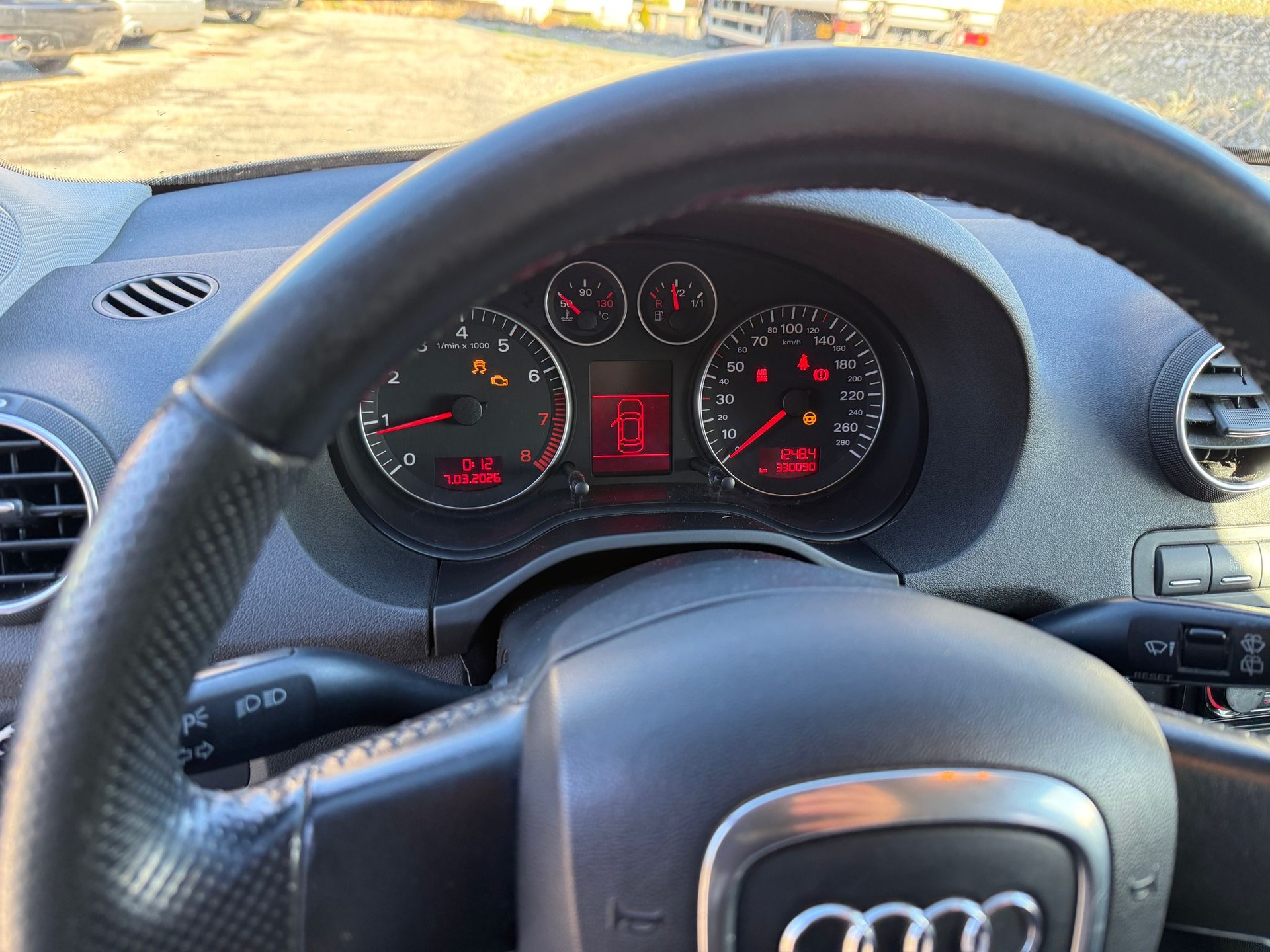 AUDI A3 Sportback 2.0 Turbo FSI Attraction-image-11