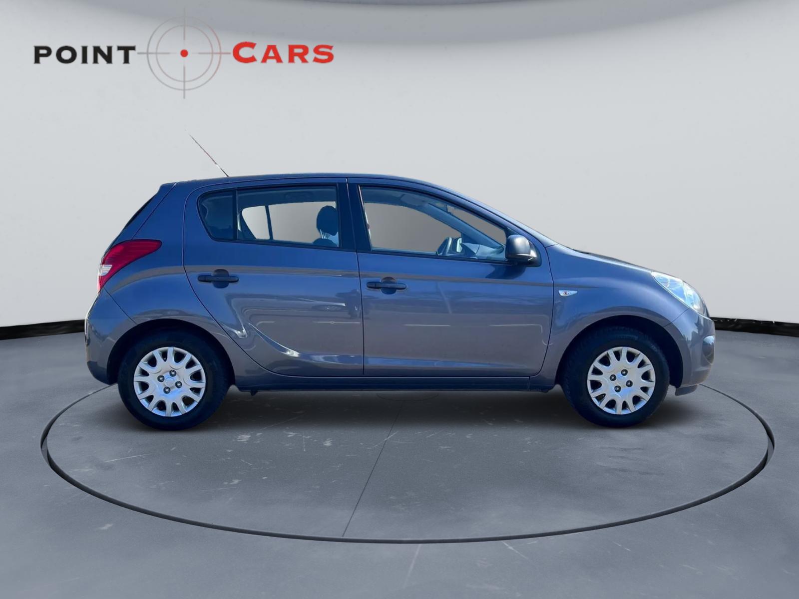 HYUNDAI i20 1.2 Comfort-image-5