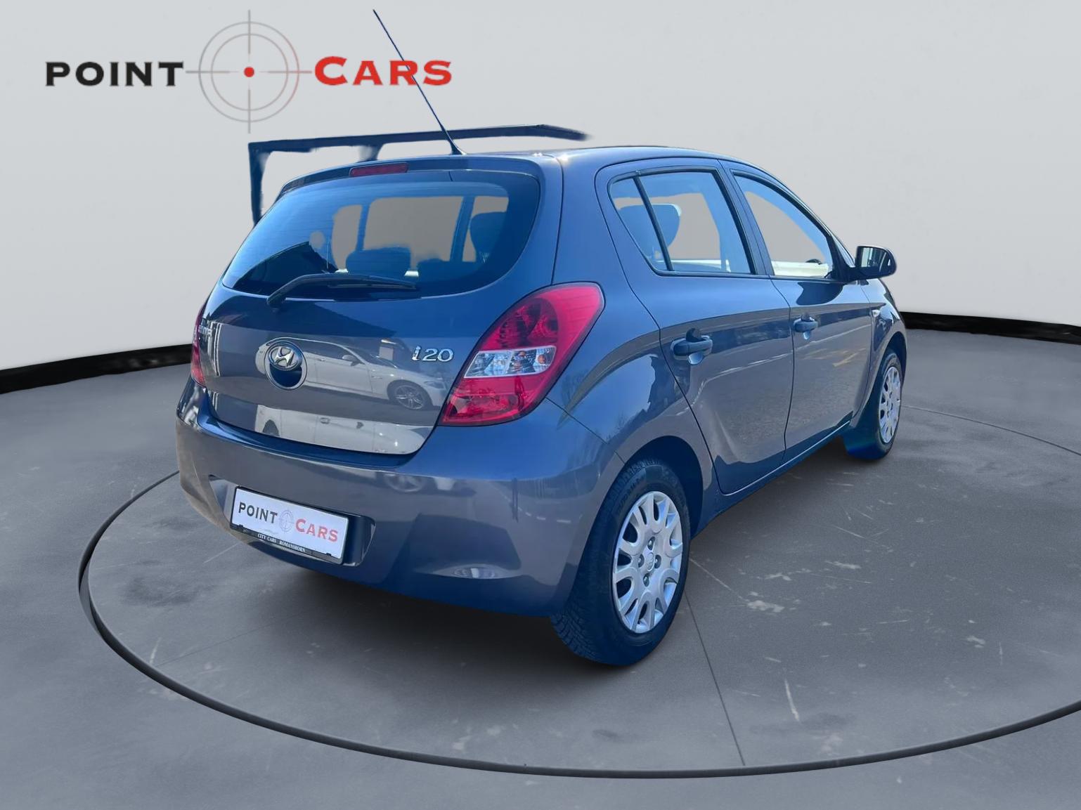 HYUNDAI i20 1.2 Comfort-image-4