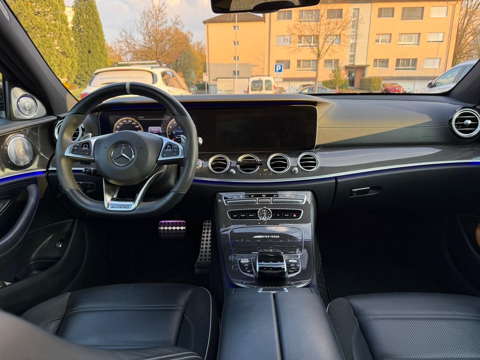 MERCEDES-BENZ E 63 AMG S 4Matic Speedshift MCT-image-4