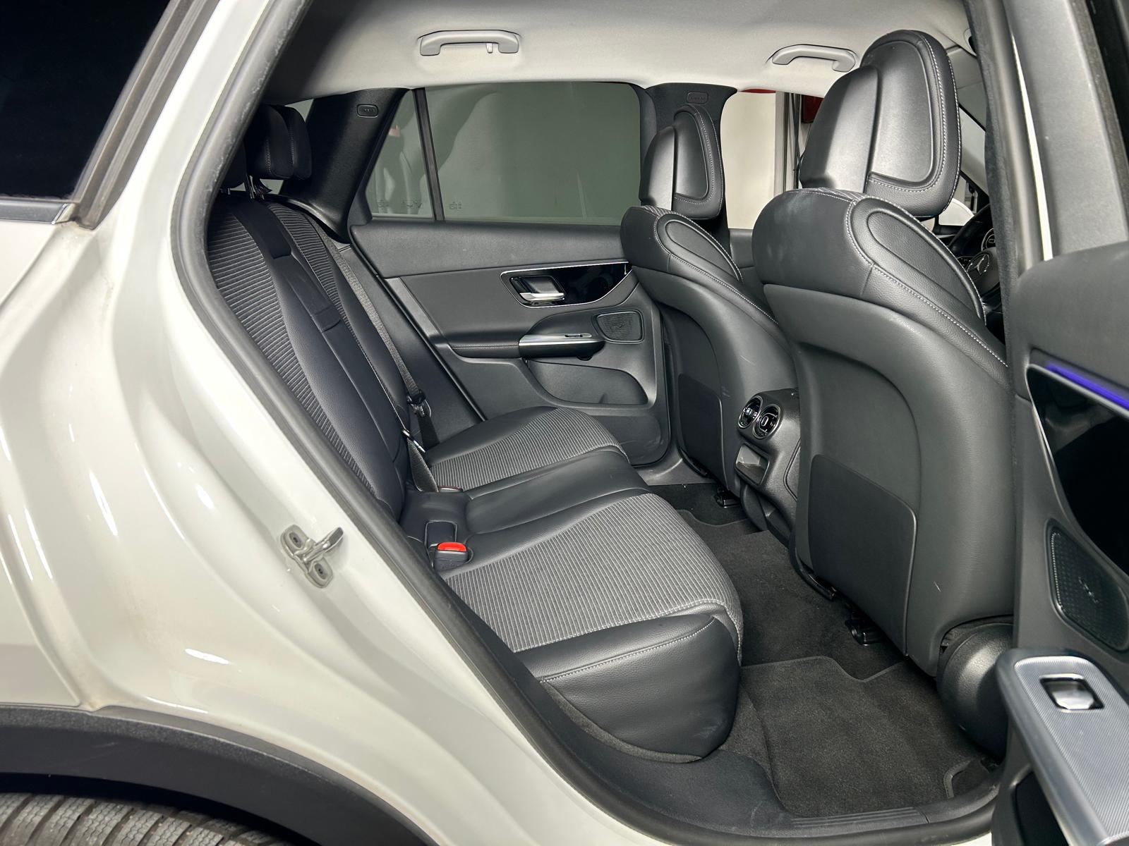 MERCEDES-BENZ GLC 220 d Avantgarde 4matic CH FAHRZEUG-image-9