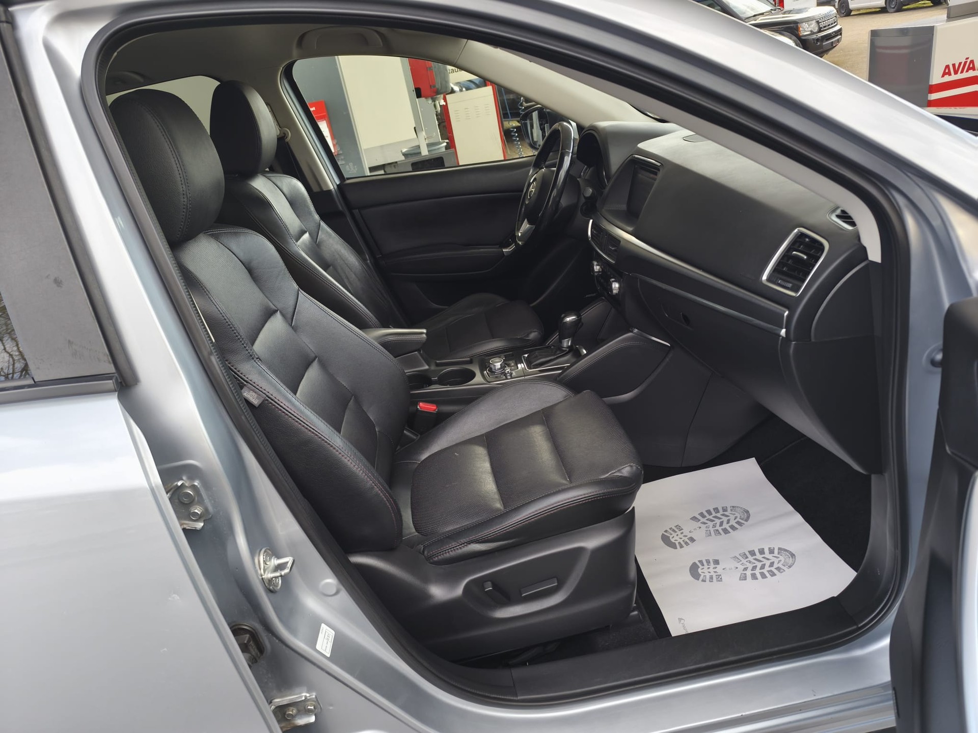MAZDA CX-5 2.2 D HP Revolution AWD Automatic-image-11