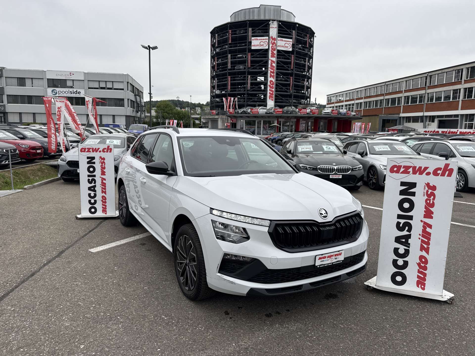 SKODA Kamiq 1.0 TSi Selection Black Dots DSG-Automat