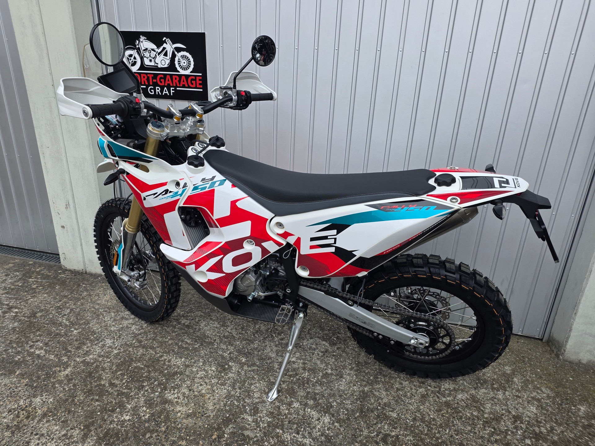 KOVE 450 Rally-showroom-element-1