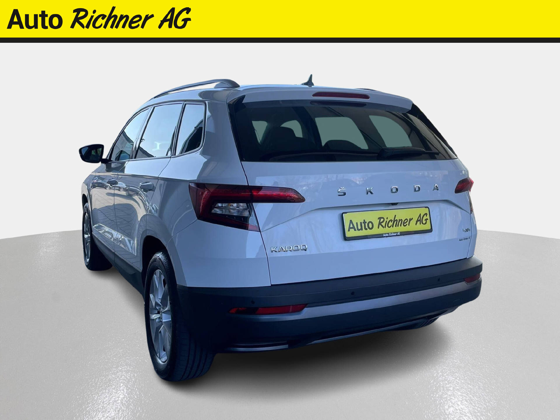 SKODA Karoq 2.0 TDI Style 4x4 DSG-image-4