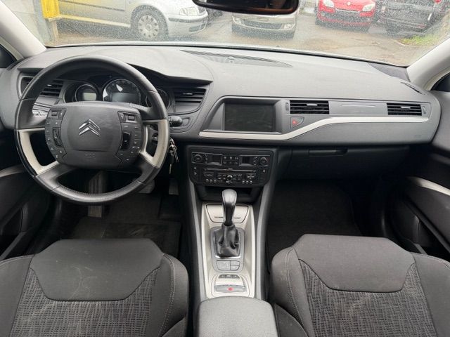 CITROEN C5 Tourer 1.6 Turbo Exclusive Automatic-image-9