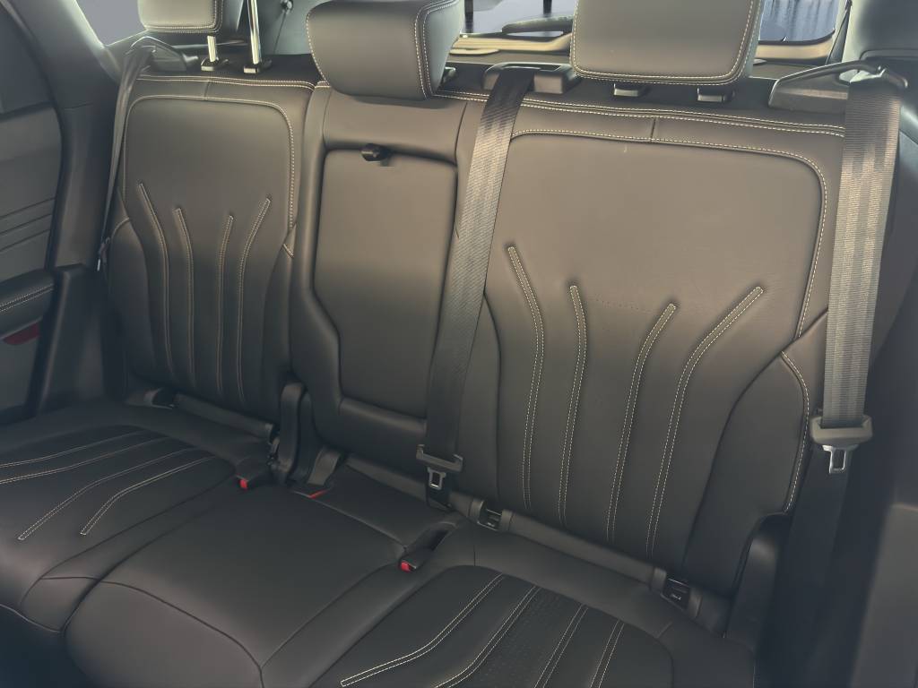 FORD Kuga 2.5 PHEV Vignale 2WD-image-8