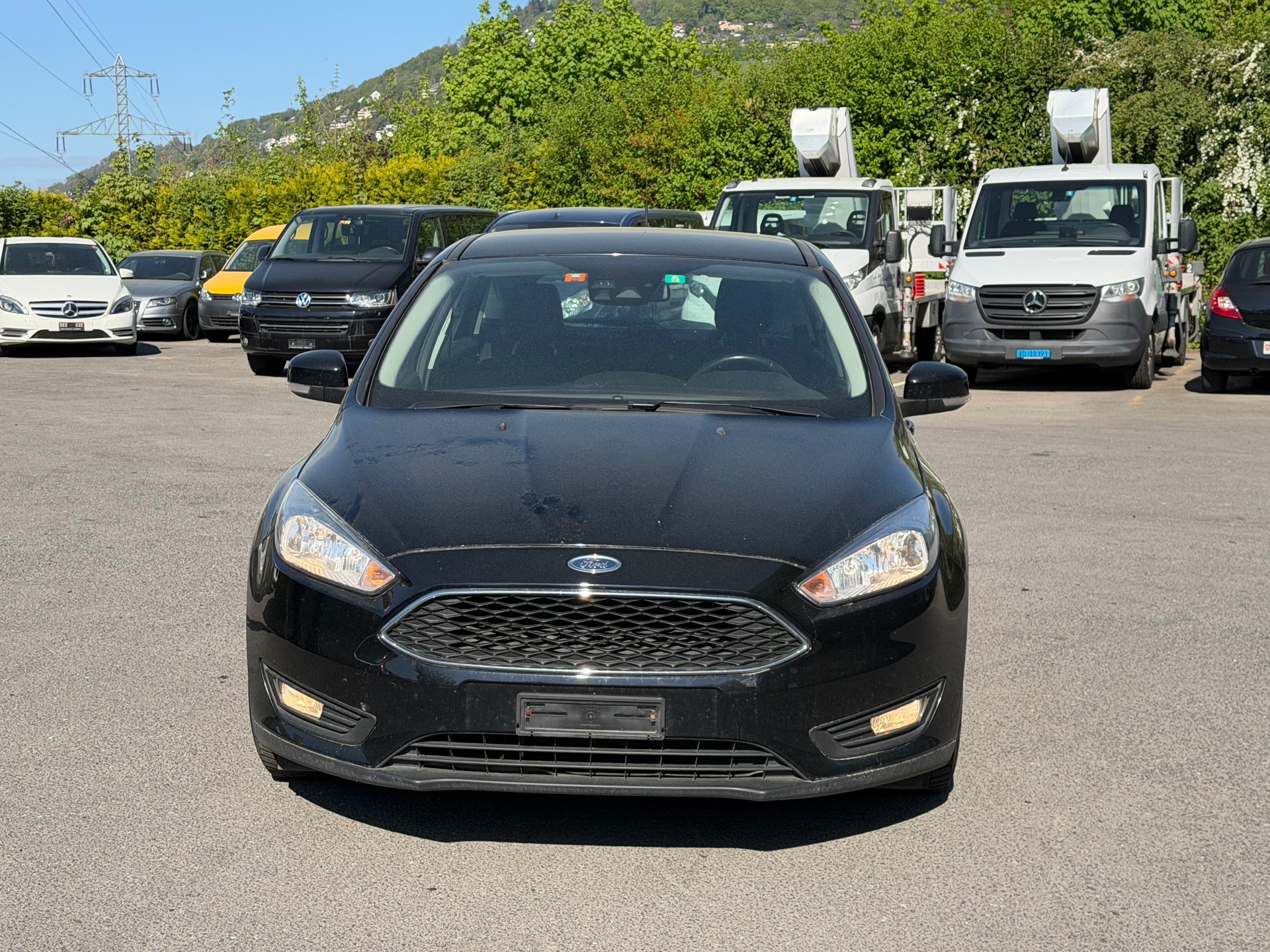 FORD Focus 1.0 SCTi Titanium-image-2