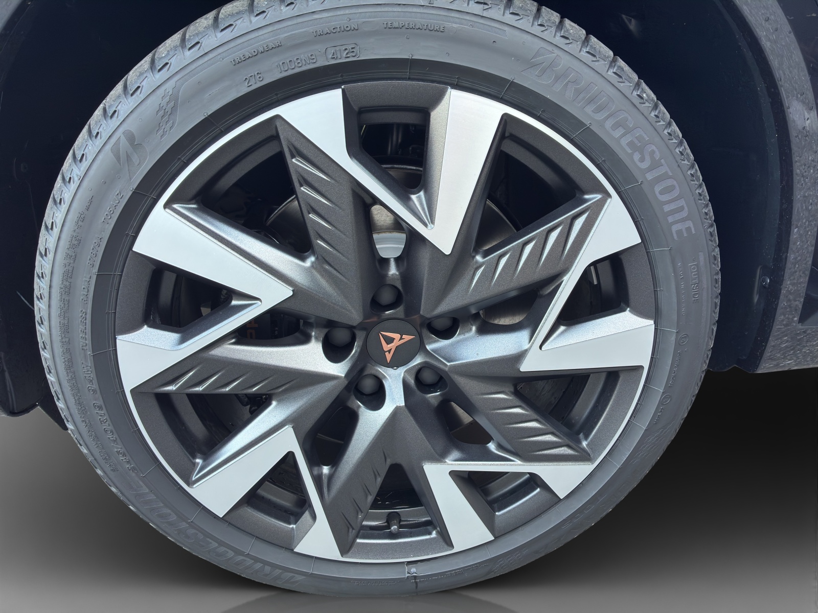 CUPRA Formentor 1.5 e-HYBRID pHEV Prime Edition VZ DSG-image-13