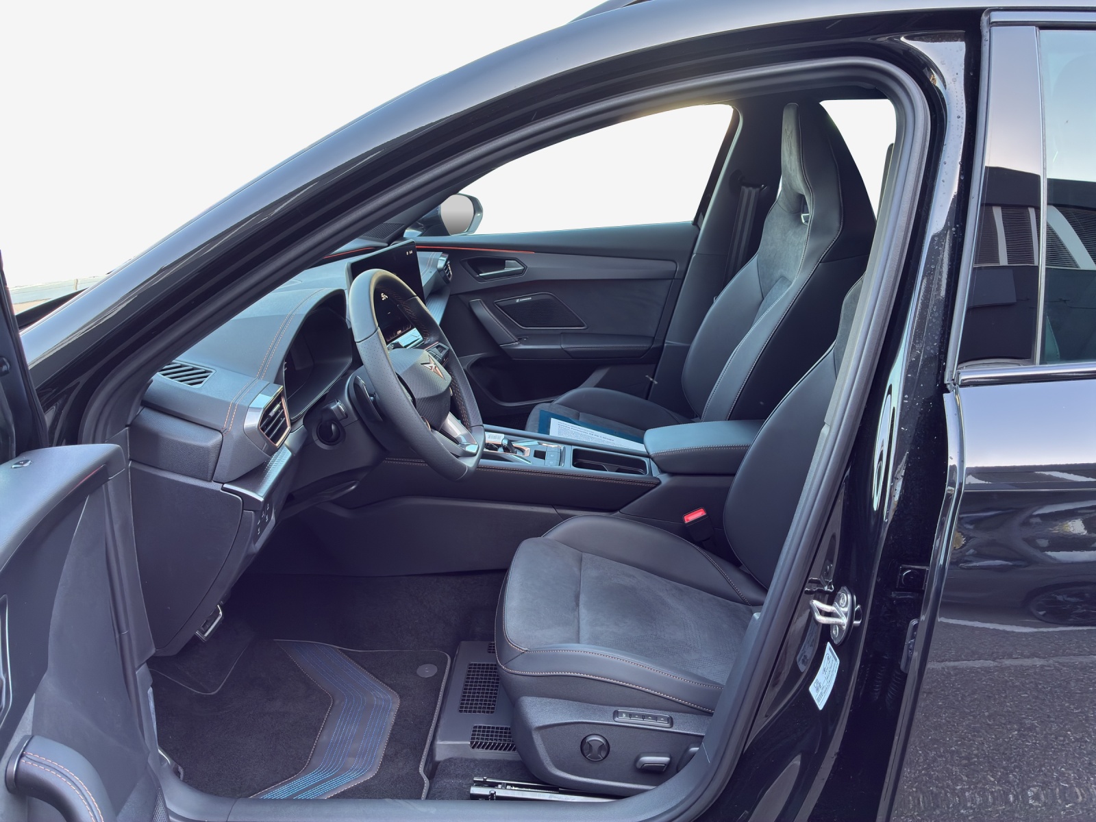 CUPRA Formentor 1.5 e-HYBRID pHEV Prime Edition VZ DSG-image-7