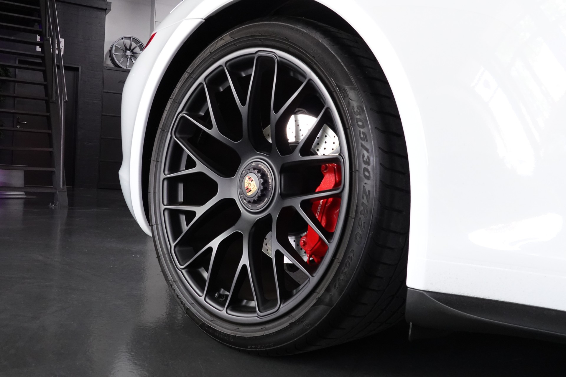 PORSCHE 911 CARRERA 4 GTS PDK CH-FZ DER SCHLICHTE ALLES KÖNNER ON TOP-image-25