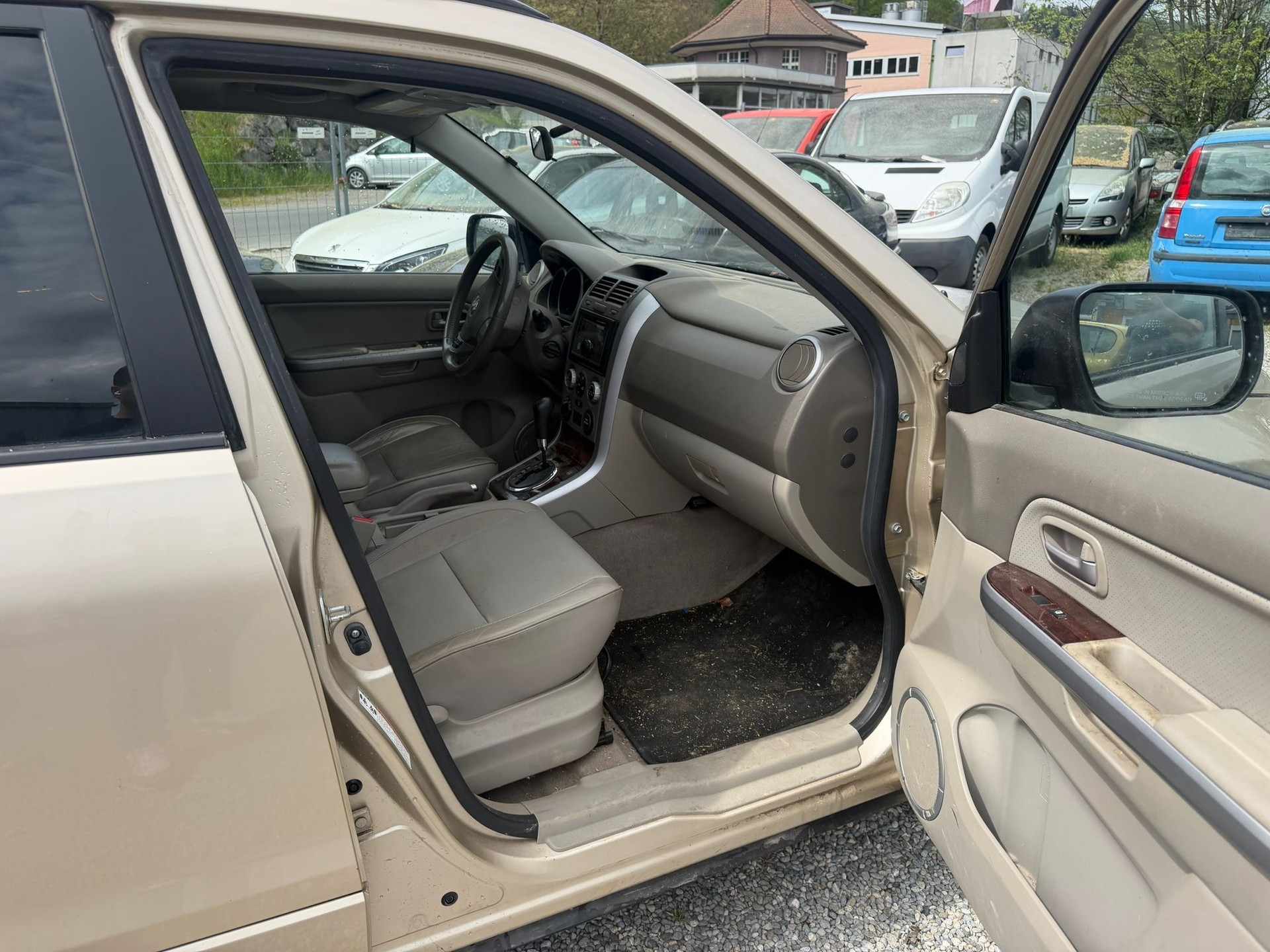 SUZUKI Grand Vitara 2.7 24V V6 Top-image-10