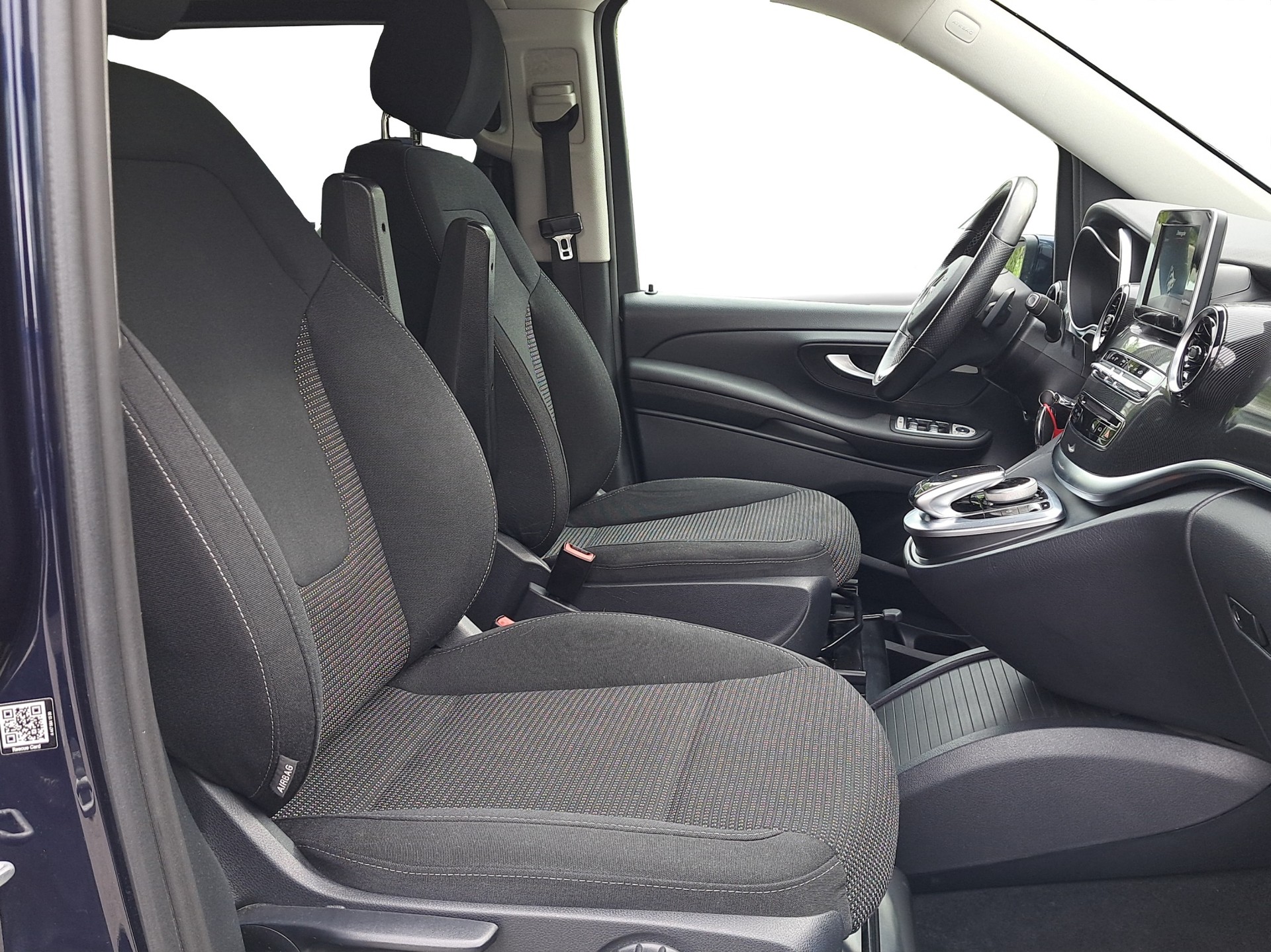 MERCEDES-BENZ V 220 d Trend lang 9G-Tronic *Anhängerkupplung*-image-12