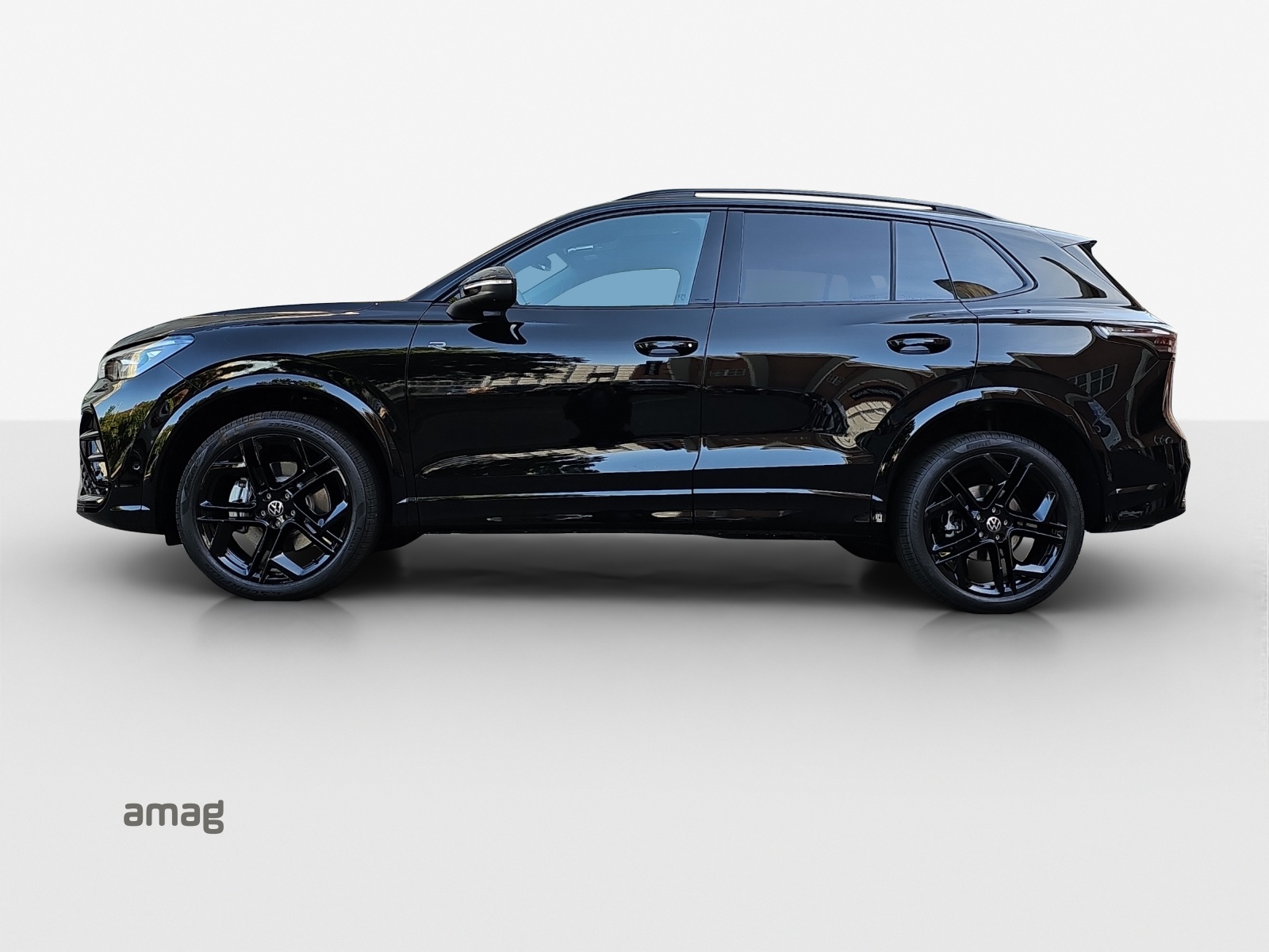VW Tiguan 2.0 TDI SCR R-Line 4Motion DSG-image-1