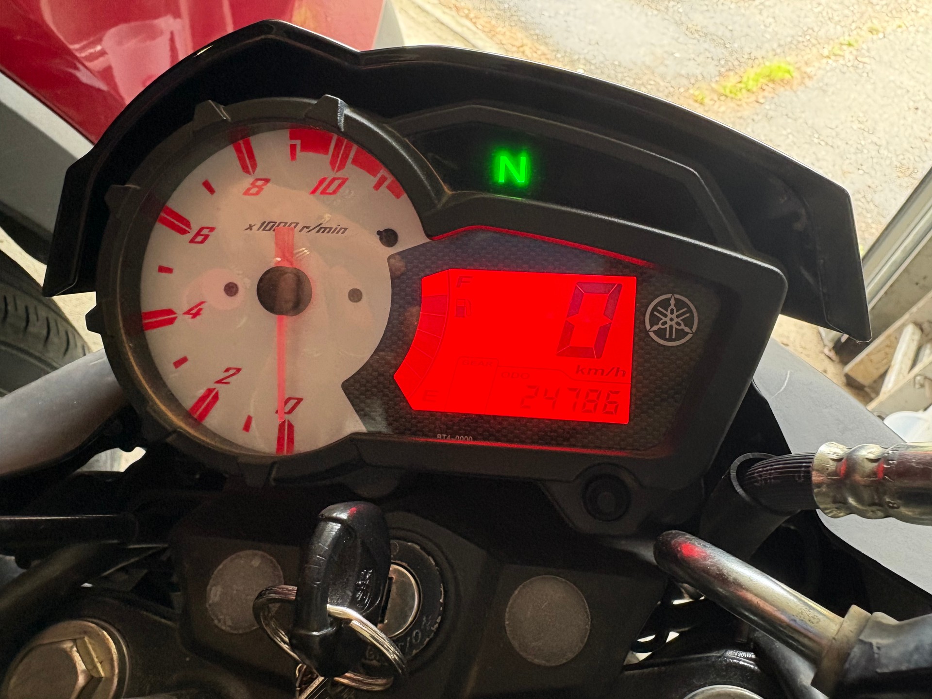 YAMAHA YS 125 UBS-image-7